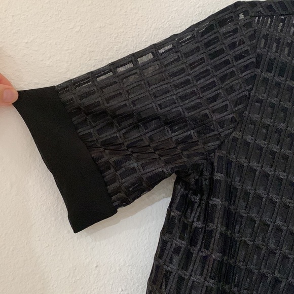 Banana Republic Women’s Blouse - Picture 5 of 5